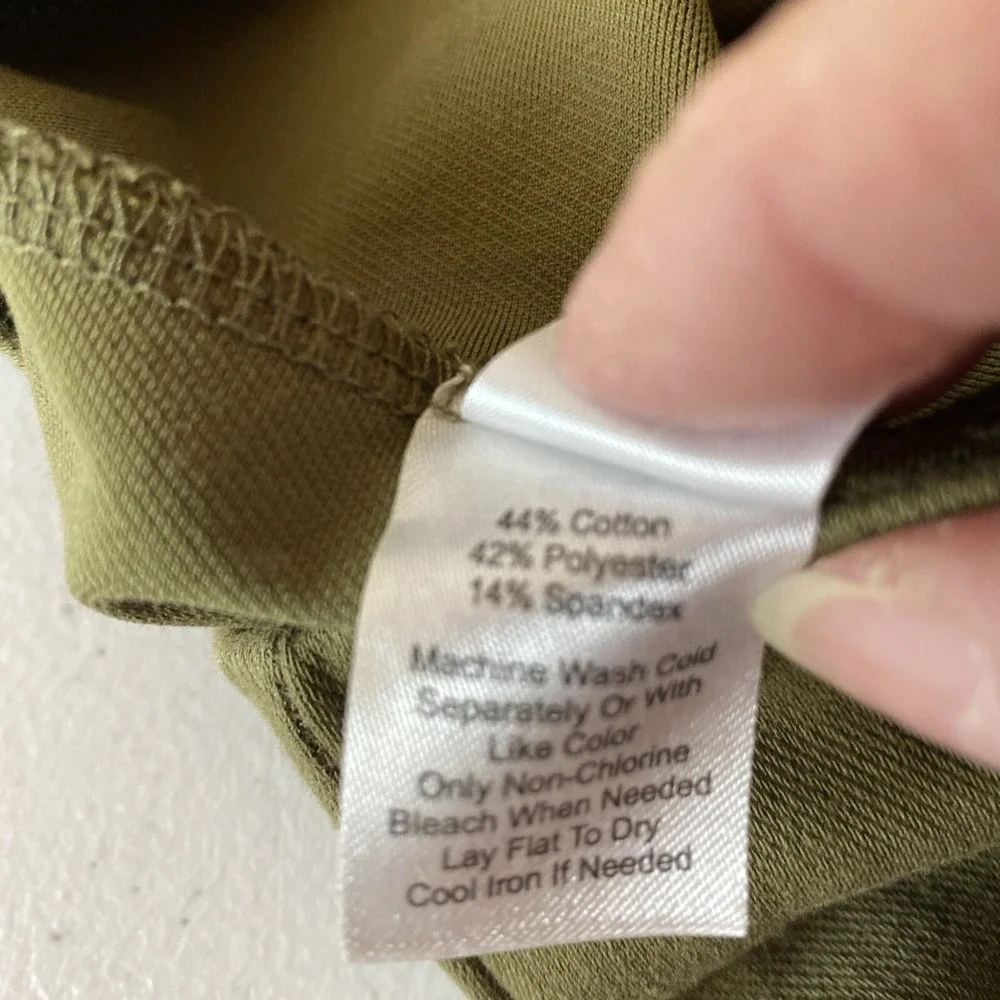 Crosby Womens Pants Size M Army Green Stretch Waist 28 X 25 SEE PIC FOR‎ FLAW